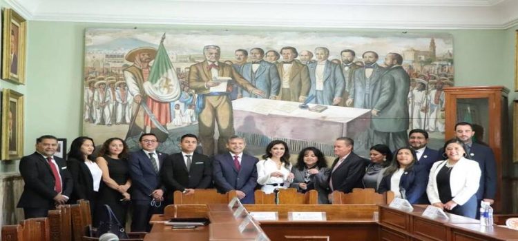 Contemplan otorgar seguridad social a regidores, síndico y presidente municipal en Cuernavaca