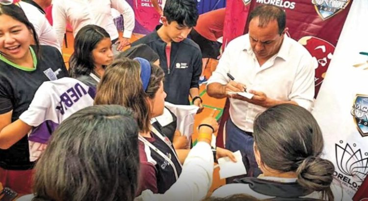 Cuauhtémoc Blanco convivió con deportistas que compiten en los Nacionales Conade 2023