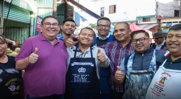 Escuchan a comerciantes del mercado ALM de Cuernavaca