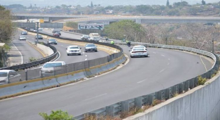 Realizan robo millonario contra sindicato de empresa de llantas en Cuernavaca Realizan robo millonario contra sindicato de empresa de llantas en Cuernavaca