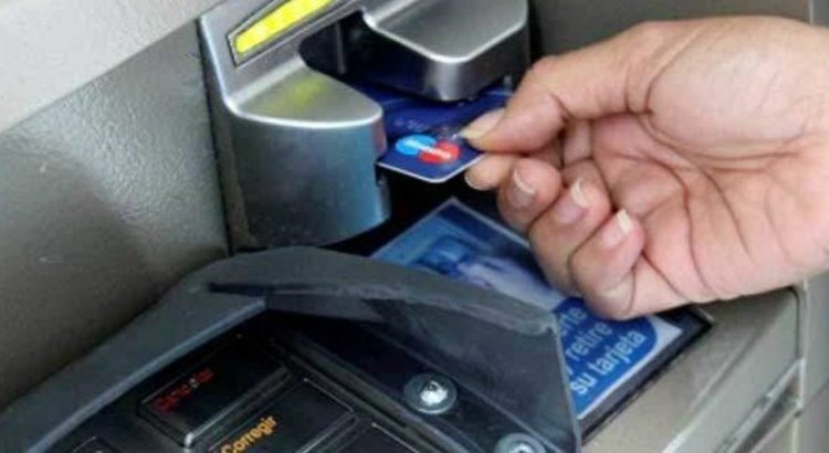 Los mexicanos, ahorcados por las deudas