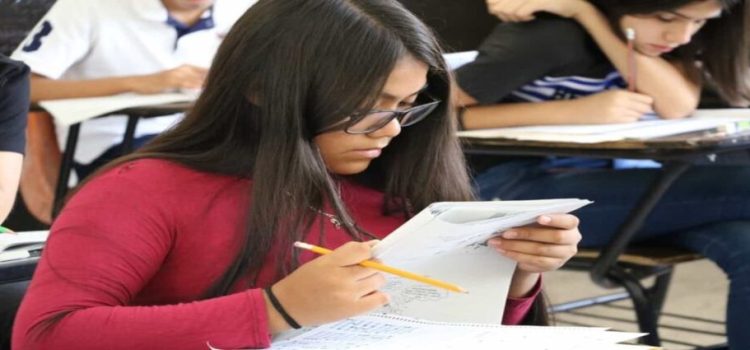 UAEM y Ceneval preparan examen de admisión 2024