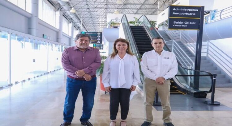 Gobernadora electa sostiene primera mesa de trabajo para reactivar Aeropuerto de Cuernavaca