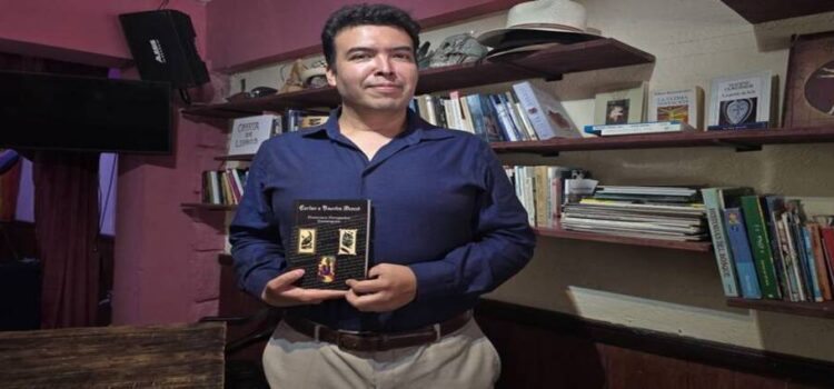 Francisco Fernández presenta su libro “Cartas a vuestra Merced” en Cuernavaca