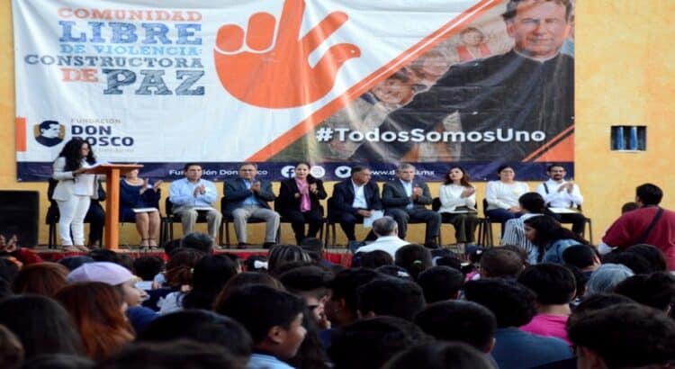 Instituciones educativas firman por la paz en Cuernavaca