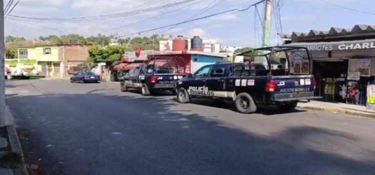 Investigan incendio de una motocicleta en la colonia Lagunilla, Cuernavaca