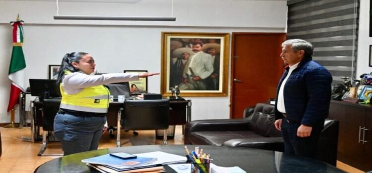 Luis Urióstegui sigue integrando personal a su gabinete Luis Urióstegui sigue integrando personal a su gabinete