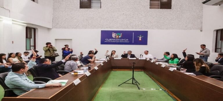 Cabildo de Cuernavaca aprueba convocatoria para elección de ayudantes municipales