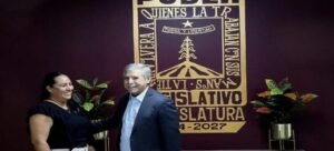 Urióstegui entrega al Congreso de Morelos propuesta para pagar adeudo del SAPAC con CFE