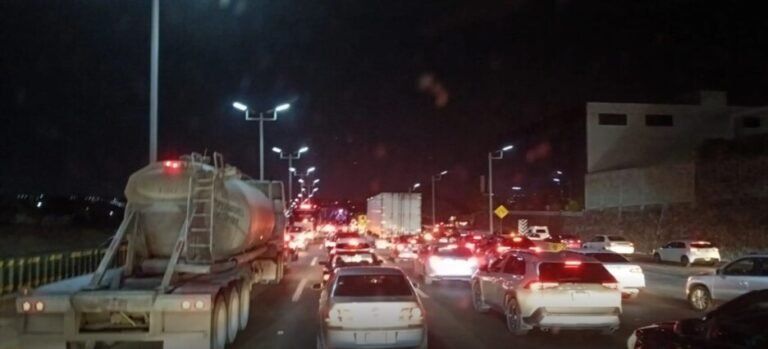 Cierres parciales en el Paso Express Cuernavaca