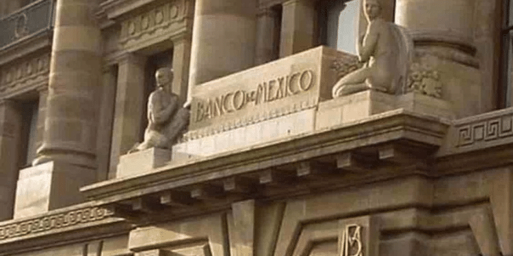 BANXICO redujo tasa de interés a 9% BANXICO redujo tasa de interés a 9%