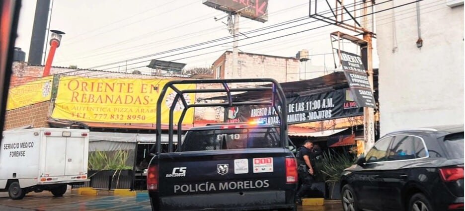 Mesero pierde la vida de un infarto mientras trabajaba en un bar de Cuernavaca