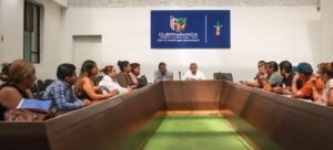 José Luis Urióstegui apoyará mercados periféricos de Cuernavaca