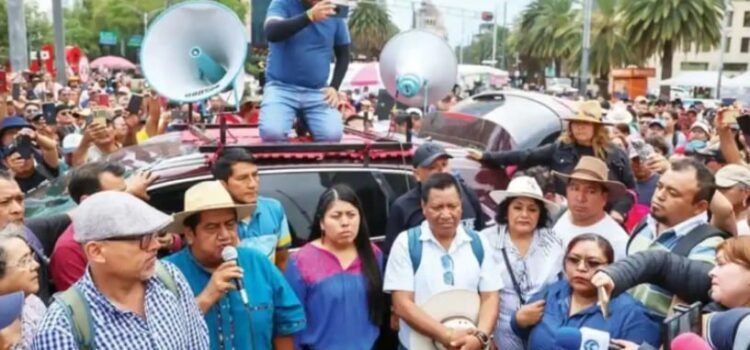 Pide el Gobierno federal a la CNTE “pensar en los niños”