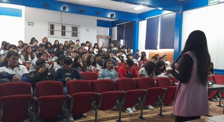 Secretaría de las Mujeres a través del Centro LIBRE Cuernavaca promueve derechos de adolescentes para prevenir la trata