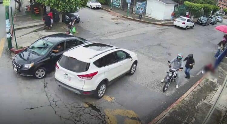 Ejecutan a hombre frente a preescolar en Cuernavaca