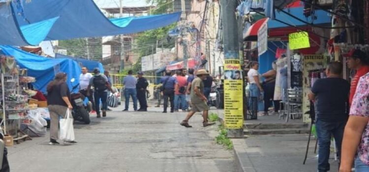Victiman a comerciante en zona centro de Cuernavaca Victiman a comerciante en zona centro de Cuernavaca