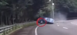 Hombre sale proyectado por conducir a exceso de velocidad en la México-Cuernavaca