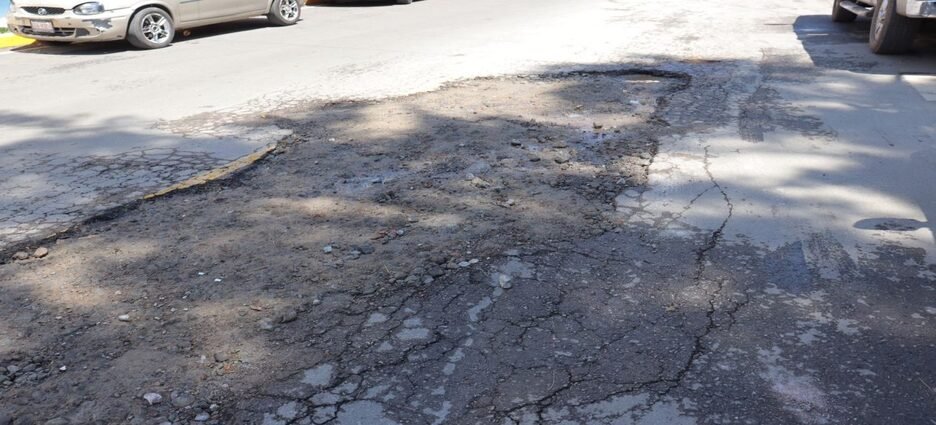 Piden a obras de Cuernavaca rehabilitación de calles por mal estado