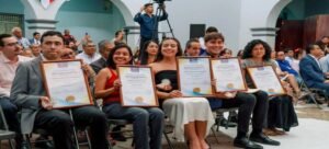 Entregan Medalla al Mérito Juvenil “Cuauhnáhuac” 2025 en Cuernavaca