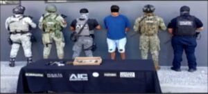 Detienen a presunto integrante de peligrosa célula delictiva y originario de Colombia