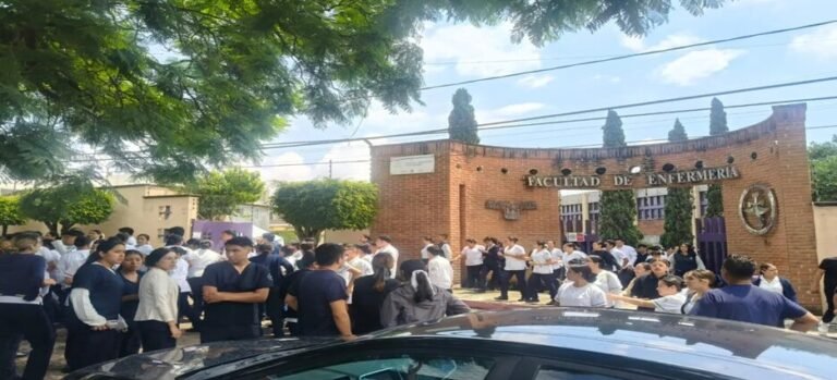 Evacuan Facultad de Enfermería de Cuernavaca por fuga de gas
