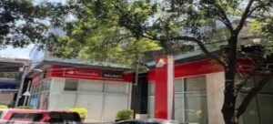 Asaltan a hombre mientras retiraba 700,000 pesos de un banco en Cuernavaca