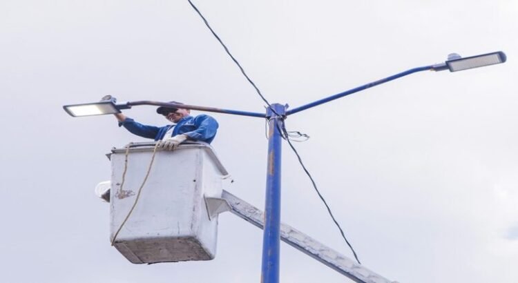 Gobierno de Cuernavaca adquirió 4,200 luminarias este año