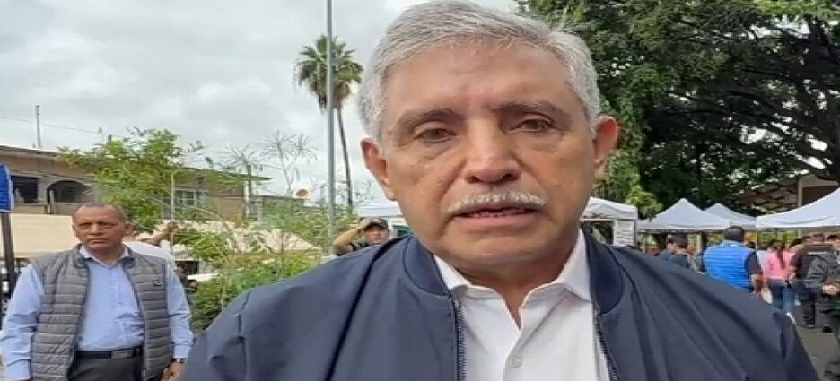 Urióstegui respalda proyecto de un transporte aéreo para Cuernavaca