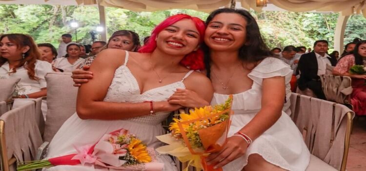 106 parejas dan el “sí” en simultaneo en Cuernavaca