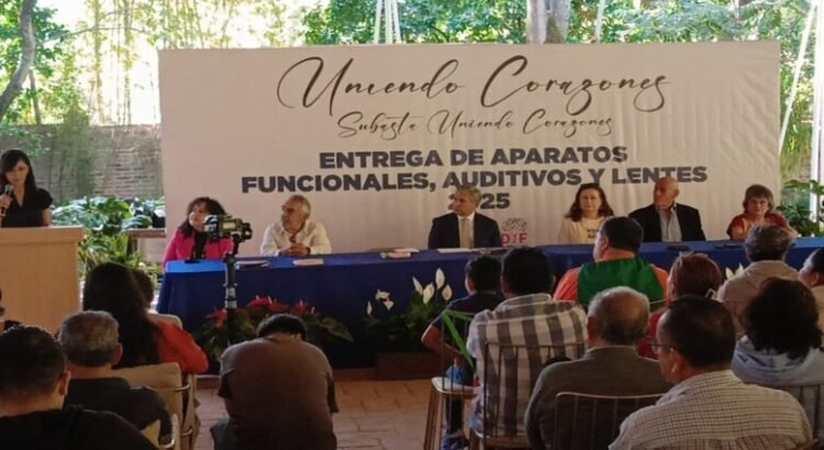 DIF Cuernavaca entrega aparatos funcionales a personas vulnerables