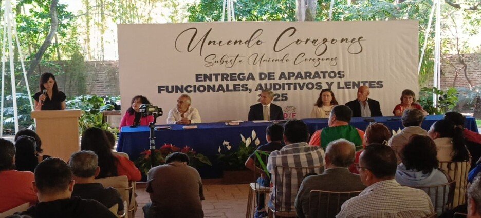DIF Cuernavaca entrega aparatos funcionales a personas vulnerables
