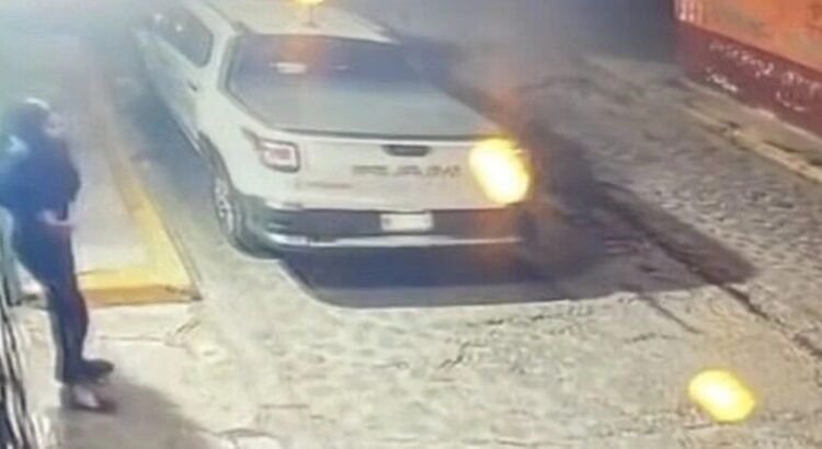 Roban camioneta a Directora de la Defensoría Pública de Morelos