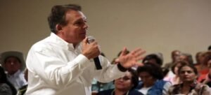 Denuncian calle que fue entregada a particulares sin sustento legal en Cuernavaca