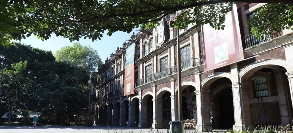 Instituciones de Morelos anuncian vacaciones y suspensión administrativa