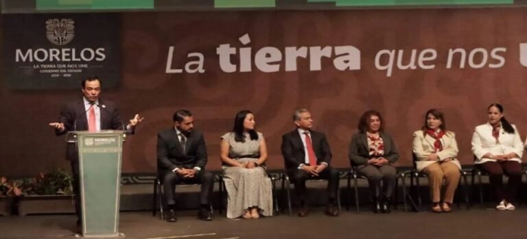 Gobernadora lanza programa Semilleros de la Honestidad en Morelos