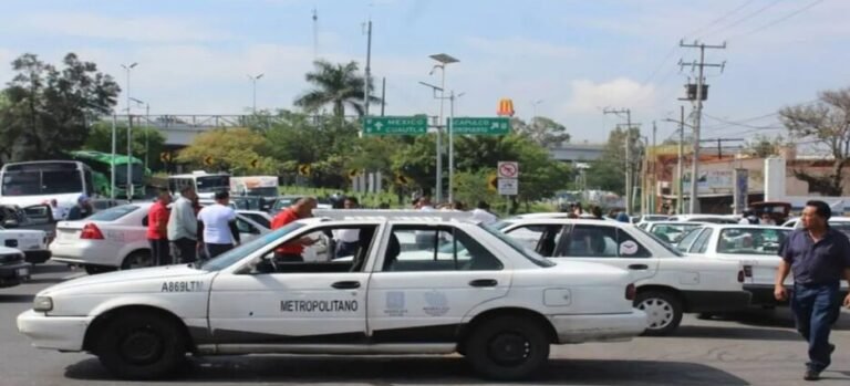 Taxistas de Cuernavaca amenazan con realizar bloqueos el próximo jueves 12 de febrero