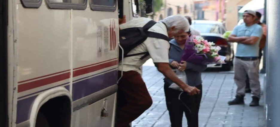 Coordinación de Movilidad y Transporte prepara subsidio total al pasaje para adultos mayores en Morelos