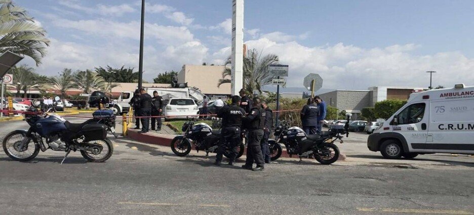 Balean a camioneta en Río Mayo, Cuernavaca