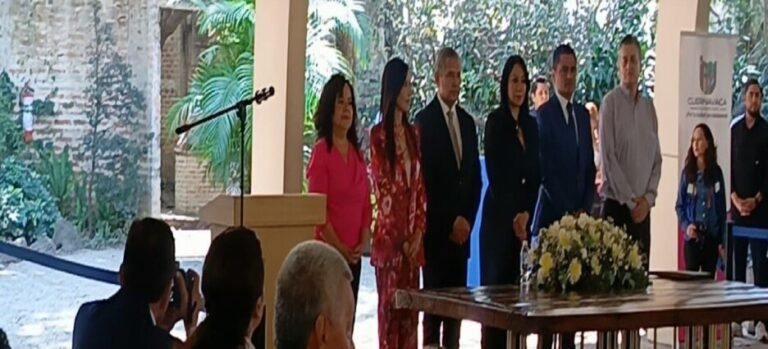 Parejas contrajeron matrimonio en la campaña 'Sí, acepto' del DIF Cuernavaca