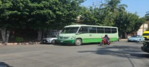 Habitantes mantienen resistencia pasiva ante posible aumento al pasaje