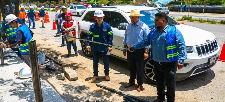 Atienden punto crítico de inundaciones en avenida Heroico Colegio Militar