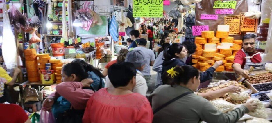 Comerciantes de Cuernavaca reportan incremento en ventas de hasta 30% durante vacaciones de verano